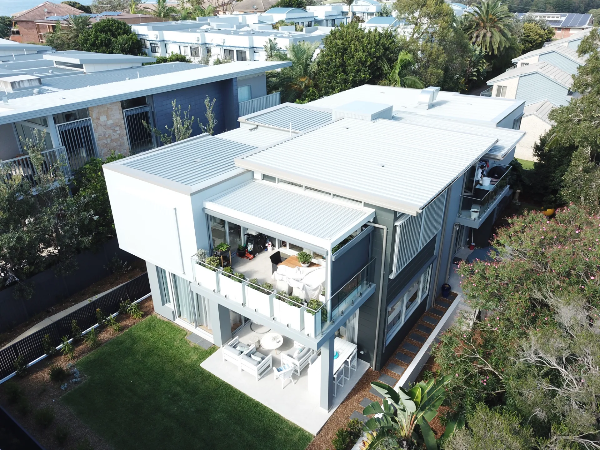Daley Street East, Mona Vale