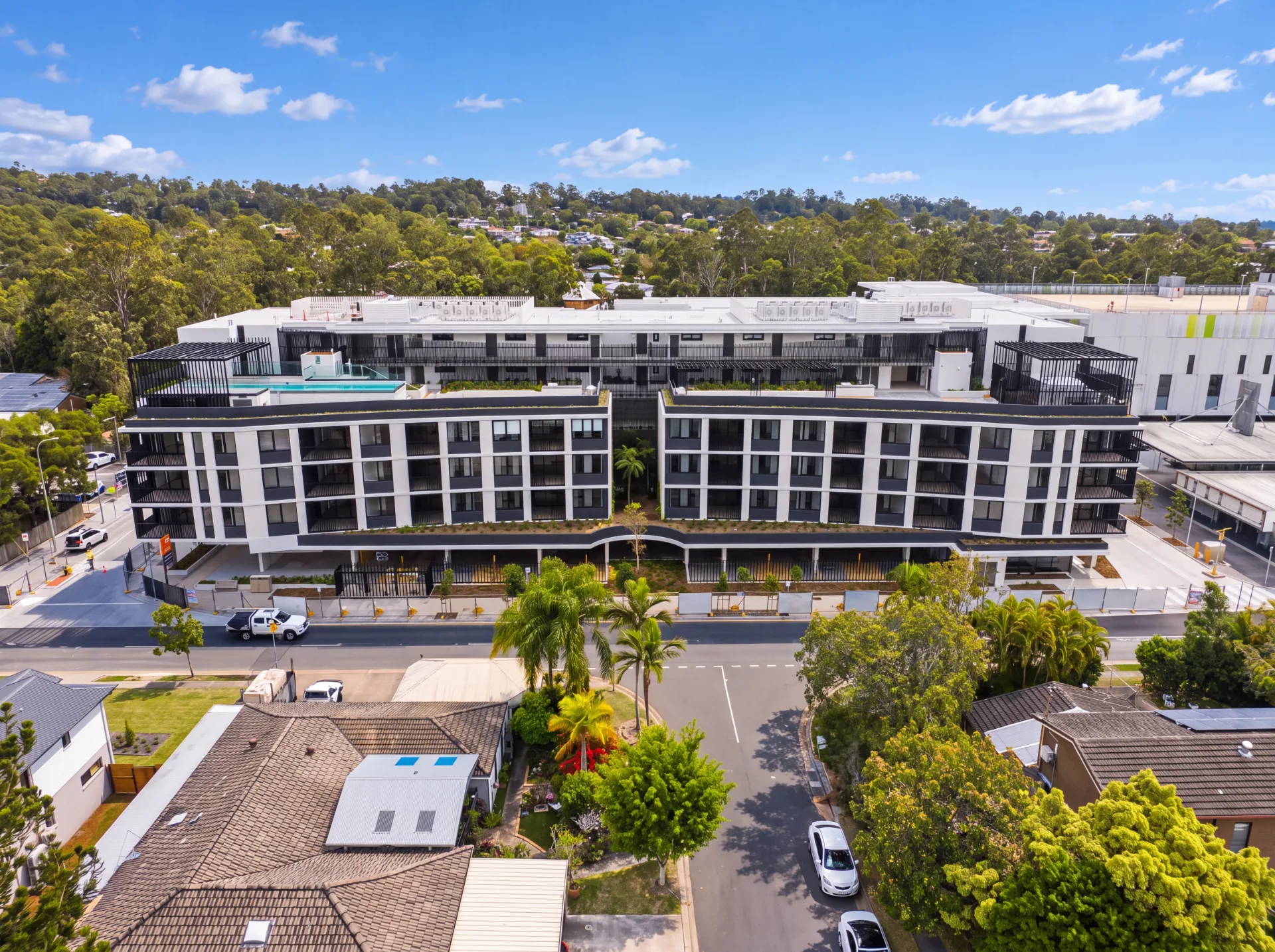 Ferny Grove Apartment - Walsc Facade Wall System 